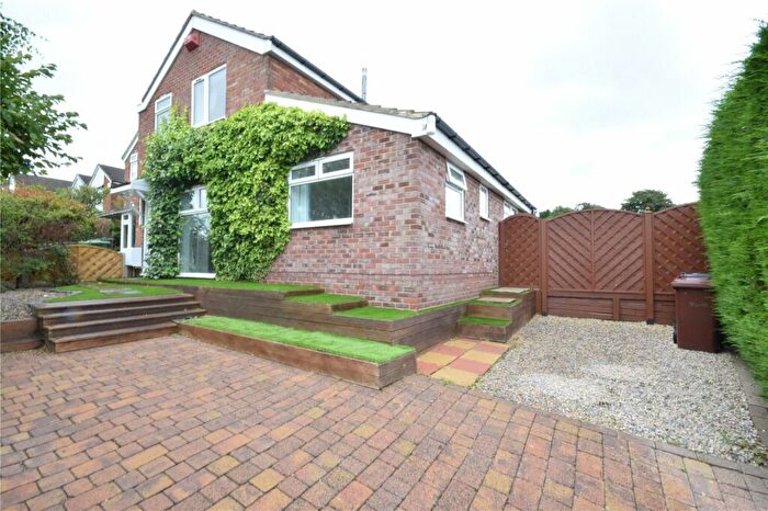 4 Bedroom House To Rent In Dale Park Gardens, Leeds, LS16