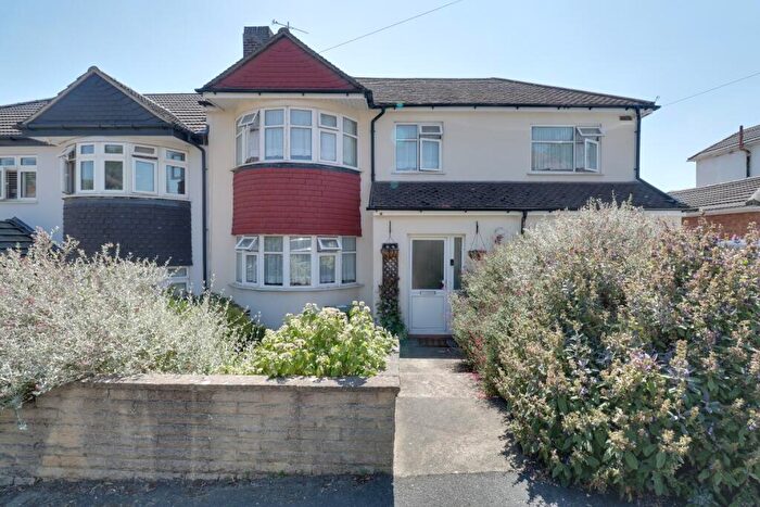 4 Bedroom Semi Detached House To Rent In Sidcup, Kent, DA14