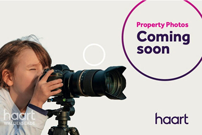 3 Bedroom Semi Detached House For Sale In Sussex Drive, Chatham, ME5