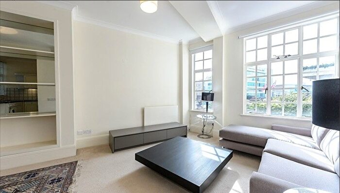 5 Bedroom Flat To Rent In Strathmore Court, St John's Wood, London, NW8