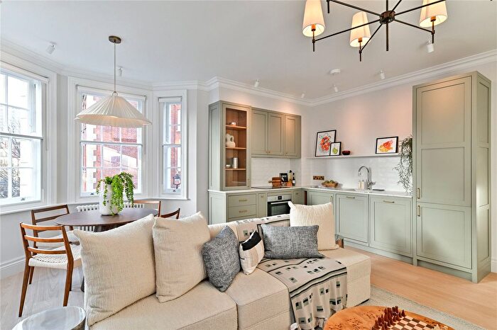 1 Bedroom Flat For Sale In Seymour Place, Marylebone, London, W1H