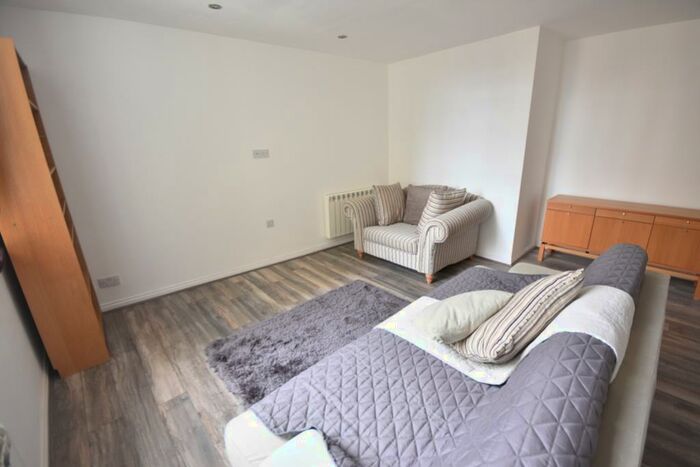 2 Bedroom Flat To Rent In Blenheim House, Newcastle Upon Tyne, NE1