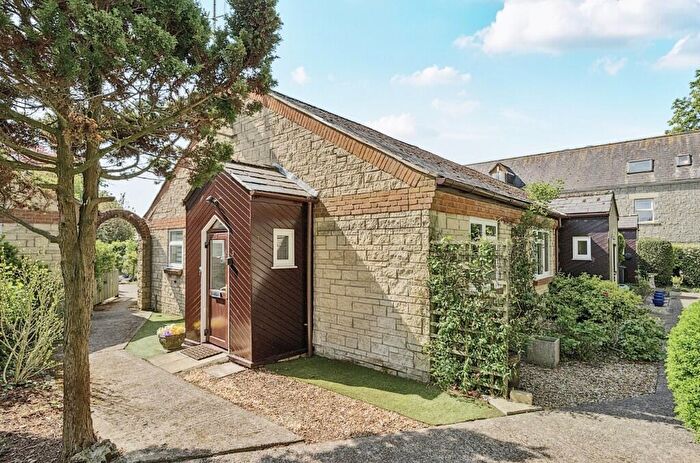 2 Bedroom Semi-Detached Bungalow For Sale In Shapway Lane, Evercreech, Shepton Mallet, BA4