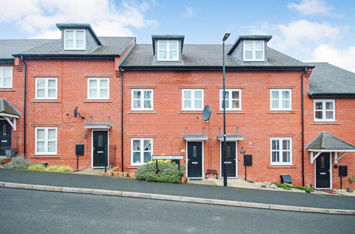 3 Bedroom Terraced House For Sale In Magnolia Avenue, Eden Park, Rugby, CV21