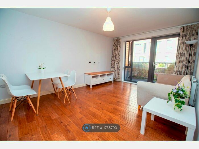 1 Bedroom Flat To Rent In Billroth Court, London, NW9