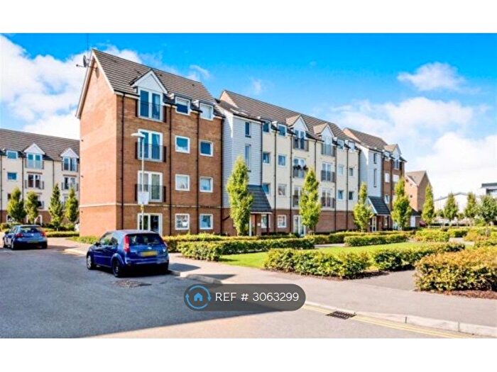 2 Bedroom Flat To Rent In Principal Court, Portsmouth, PO6