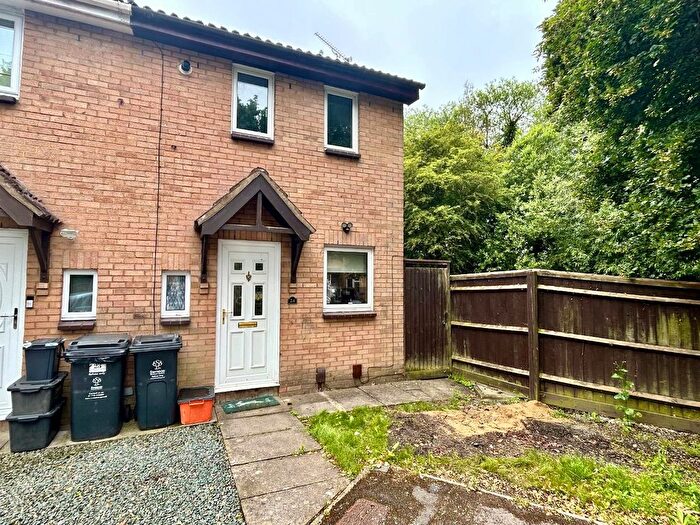 2 Bedroom End Of Terrace House To Rent In Partridge Close, Covingham, SN3