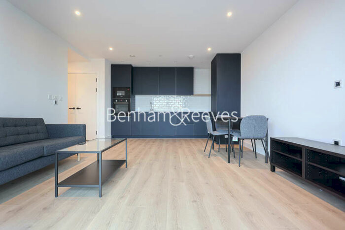 2 Bedroom Apartment To Rent In Beresford Avenue, Wembley, HA0