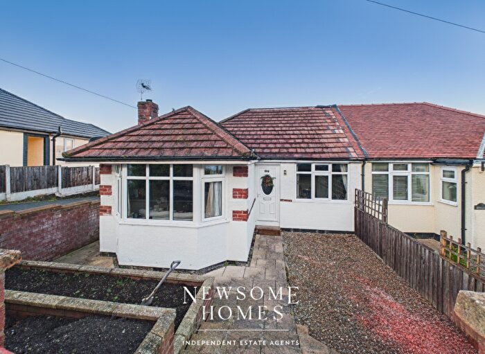 3 Bedroom Semi-Detached Bungalow For Sale In Park Drive, Carmel, CH8