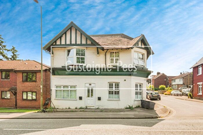 1 Bedroom Flat To Rent In Petersfield House, Bordon, GU35