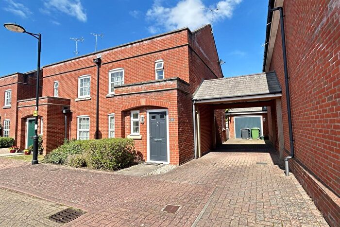 2 Bedroom Semi-Detached House To Rent In Sherfield Park, Sherfield On Loddon, RG27