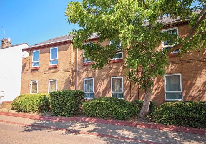 1 Bedroom Flat For Sale In A Whitsed Street, Peterborough, Cambridgeshire, PE1