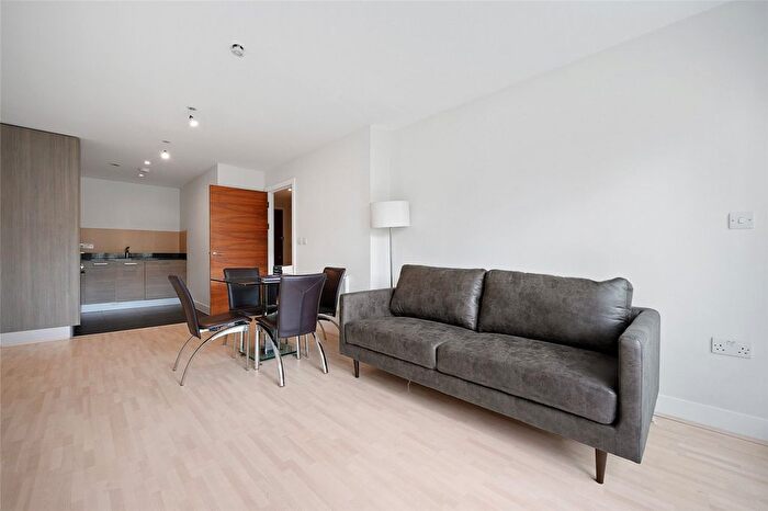 1 Bedroom Flat To Rent In Napier House, Bromyard Avenue, London, W3