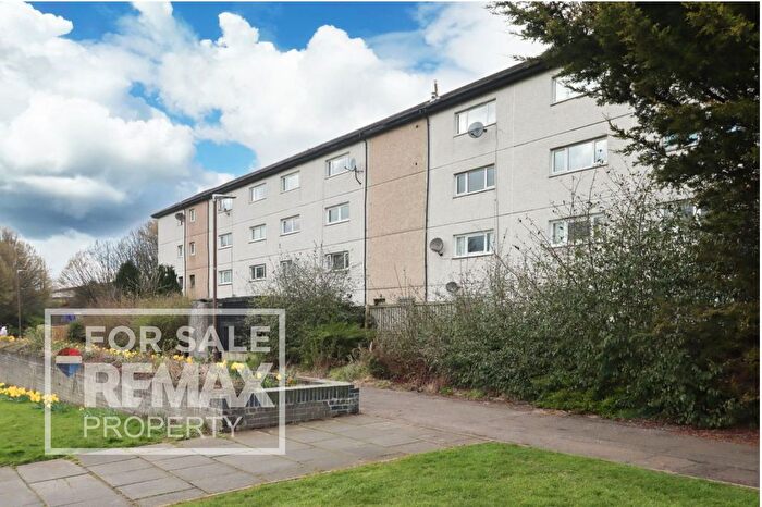 2 Bedroom Flat For Sale In Victoria Street, Craigshill, Livingston, EH54
