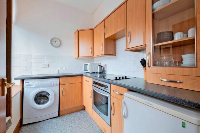 1 Bedroom Flat To Rent In King Street, Aberdeen, AB24