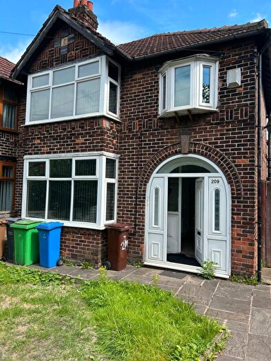 3 Bedroom Semi-Detached House To Rent In Kingsway, Manchester, M19