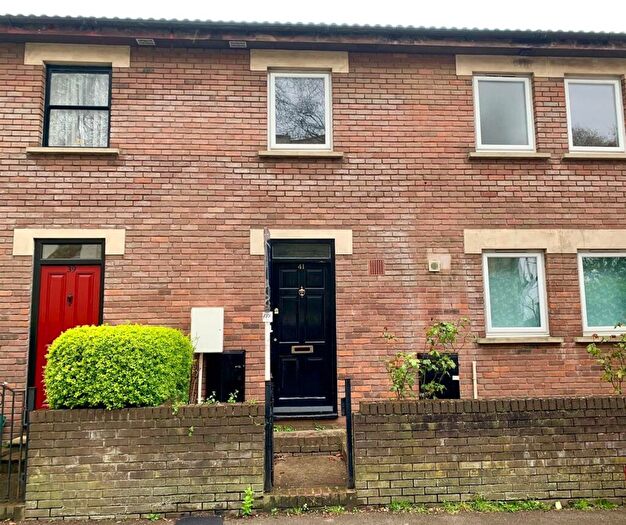 2 Bedroom Flat To Rent In Lower Redland Road, Bristol, BS6