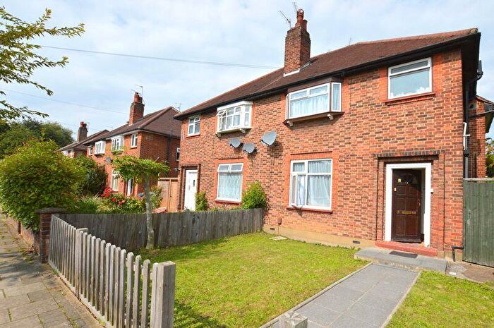 1 Bedroom Flat To Rent In Victor Road, Harrow, HA2