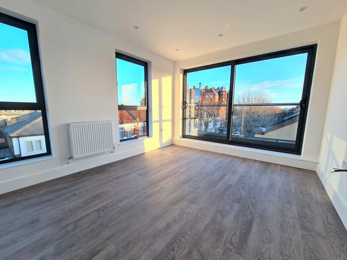 1 Bedroom Flat To Rent In High Street North, London E6