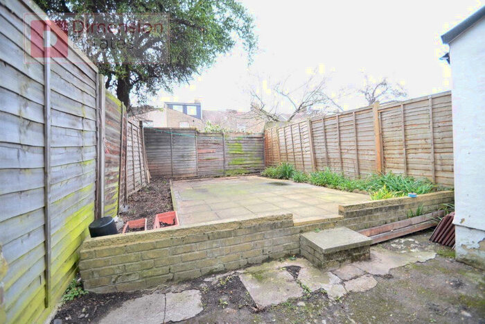 Studio To Rent In Trehurst Street, Homerton, Hackney, London, E5