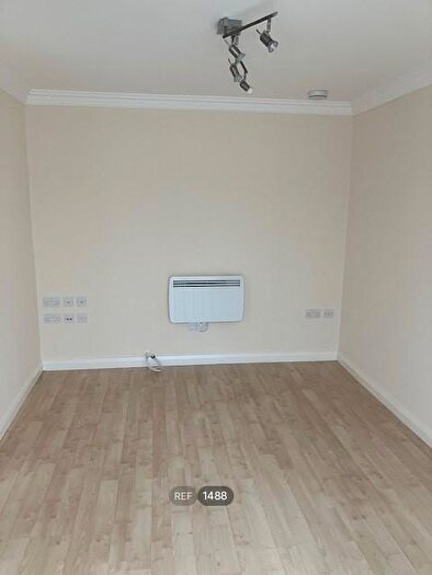 2 Bedroom Apartment To Rent In Danes Drive, Hessle, HU13