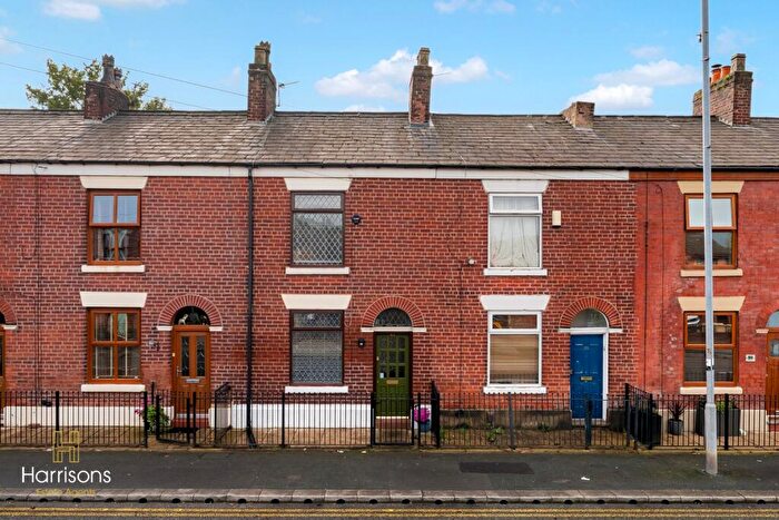 2 Bedroom Terraced Bungalow For Sale In Market Street, Stoneclough, Manchester, Lancashire, M26