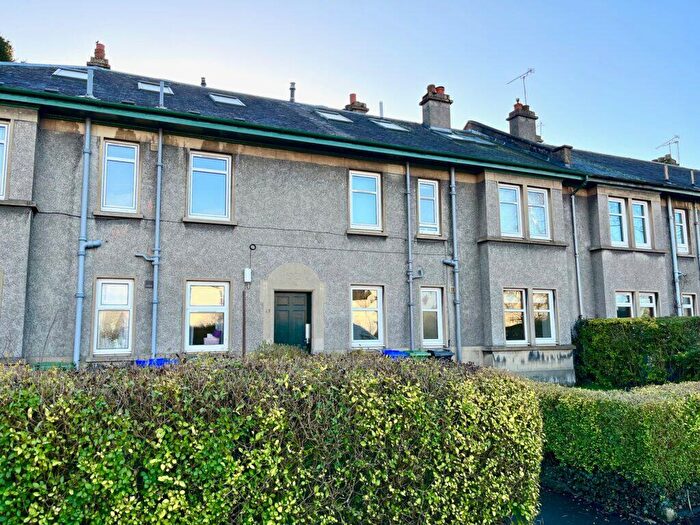 2 Bedroom Flat For Sale In B Inverallan Road, Bridge Of Allan, FK9