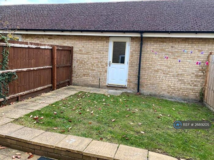 4 Bedroom Terraced House To Rent In Topper Street, Cambridge, CB4