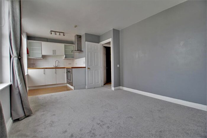 1 Bedroom Flat To Rent In Brunswick Square, Gloucester, GL1