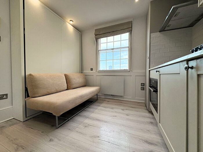Studio To Rent In Gloucester Place, Marylebone, London, NW1