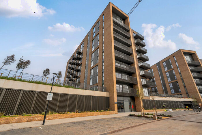 2 Bedroom Apartment To Rent In Flagstaff Road, Reading, RG2
