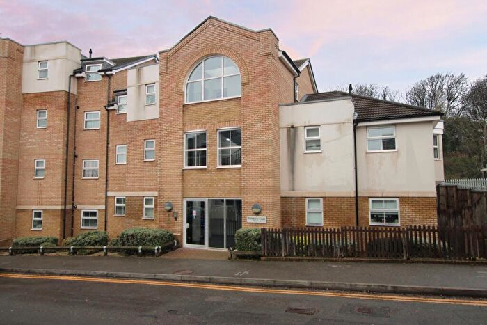 2 Bedroom Apartment For Sale In Freemans Court Station Road, Rushden, Northamptonshire, NN10