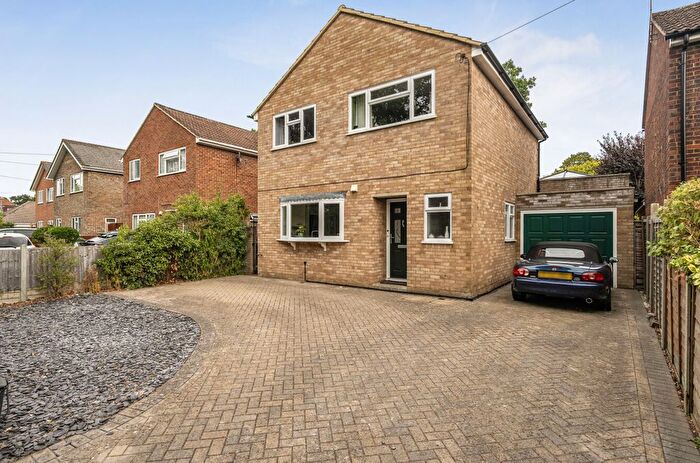 4 Bedroom Detached House For Sale In Cambridge Road, Owlsmoor, Sandhurst, GU47