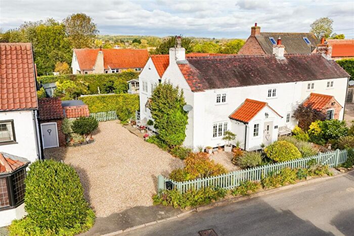 3 Bedroom Cottage For Sale In Hall Lane, Kinoulton, Nottinghamshire, NG12