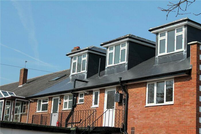 1 Bedroom Flat To Rent In Tattenham Crescent, Epsom, Surrey, KT18