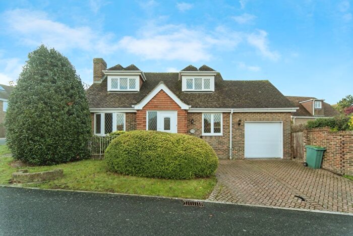 3 Bedroom Bungalow For Sale In Sussex Gardens, East Dean, Eastbourne, East Sussex, BN20