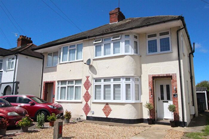 3 Bedroom Semi-Detached House For Sale In Sunnymede Avenue, West Ewell, KT19