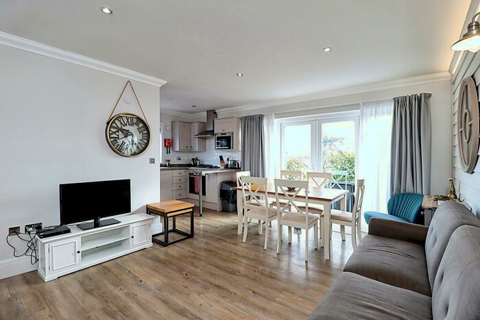 2 Bedroom Bungalow For Sale In Fort Warden Road, Totland Bay, Isle Of Wight, PO39