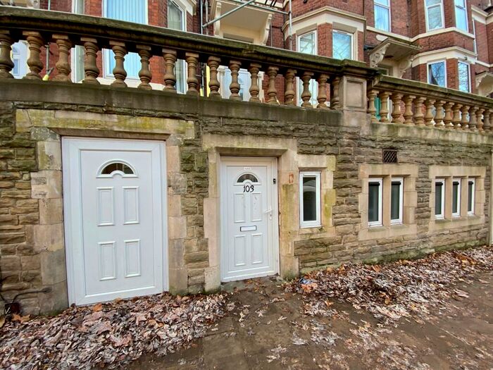 1 Bedroom Apartment To Rent In Flat, Forest Road West, Nottingham City Outskirts, NG7