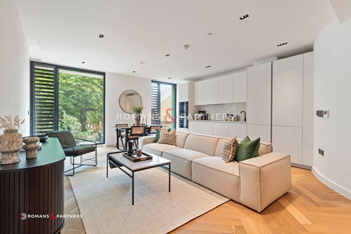 1 Bedroom Flat To Rent In Cluny Mews, London, SW5