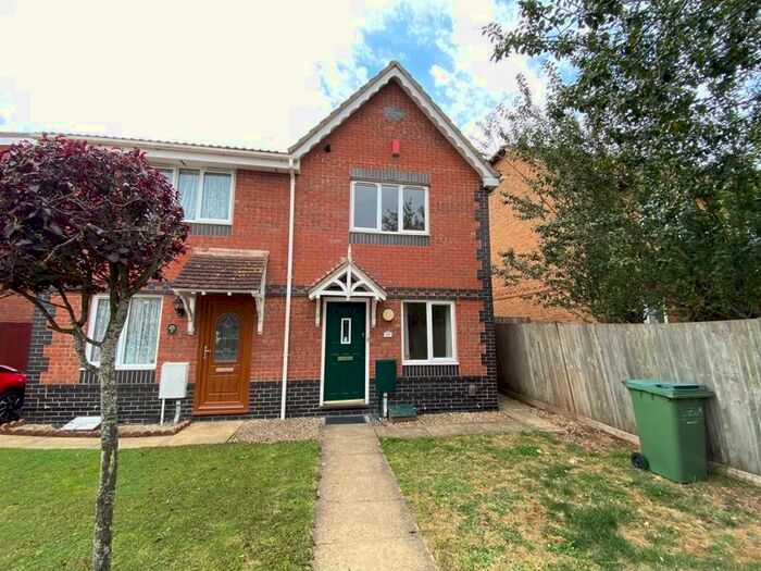 2 Bedroom Semi-Detached House To Rent In Harvest Close, Bradley Stoke, Bristol, BS32