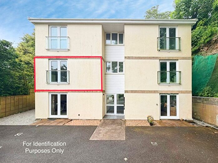 1 Bedroom Flat For Sale In Helston, Flat Close To Town Centre, TR13