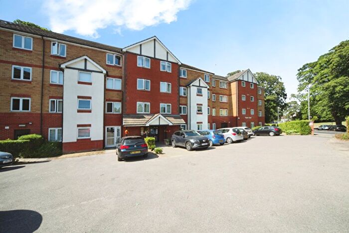 1 Bedroom Flat For Sale In Old Bedford Road, Luton, LU2