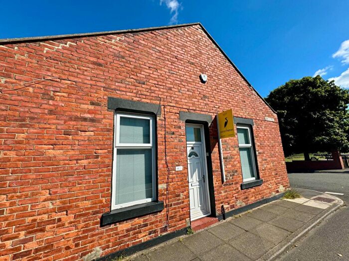 2 Bedroom End Of Terrace House To Rent In Kings Place, Sunderland, SR4