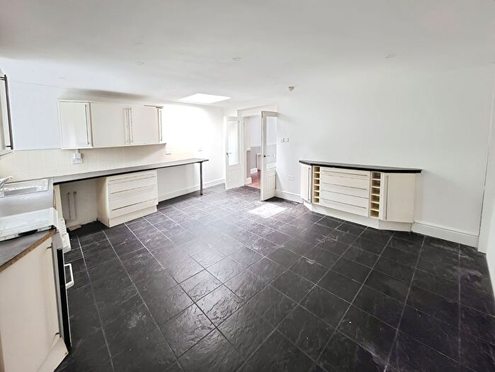 3 Bedroom Terraced House To Rent In Church Road, Ton Pentre, Pentre, CF41