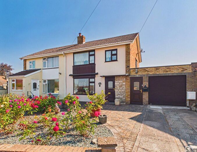 3 Bedroom Semi Detached House For Sale In Gregorys Tyning, Paulton, BS39