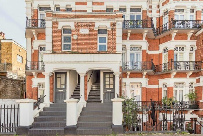 2 Bedroom Flat To Rent In Norroy Road, London, SW15