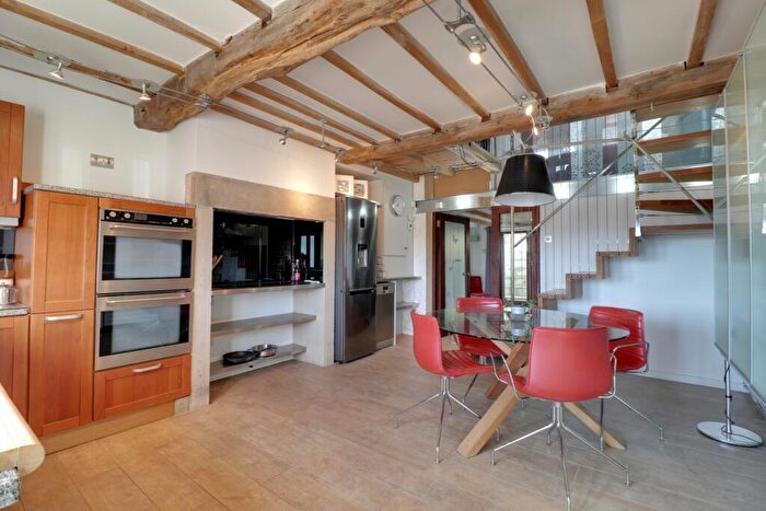 2 Bedroom Character Property For Sale In Upper Hagg, Thongsbridge, Holmfirth, West Yorkshire, HD9