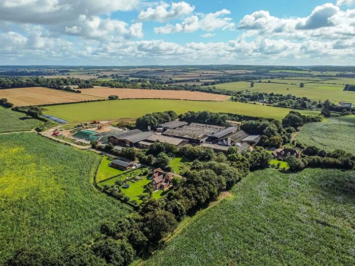 6 Bedroom Farm House For Sale In Brown Candover, SO24