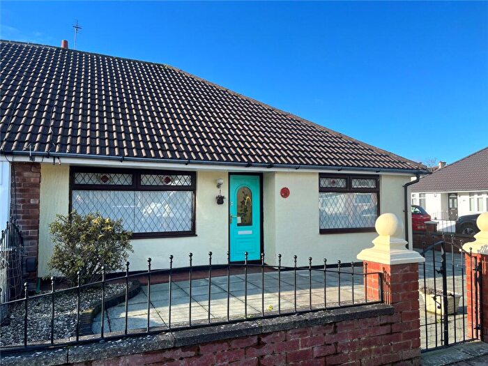 3 Bedroom Bungalow For Sale In Grampian Way, Moreton, Wirral, CH46